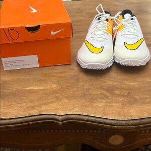Nike Sneakers - White and Yellow